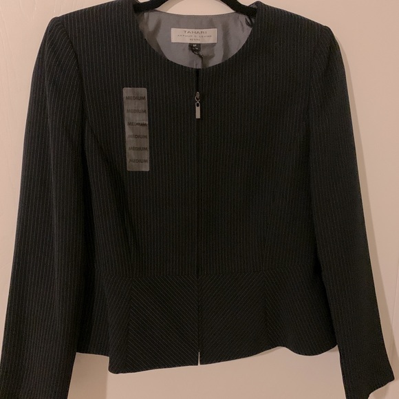 Coat - Picture 1 of 3